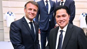Flying To Paris, Erick Thohir Meets French President And FIFA President