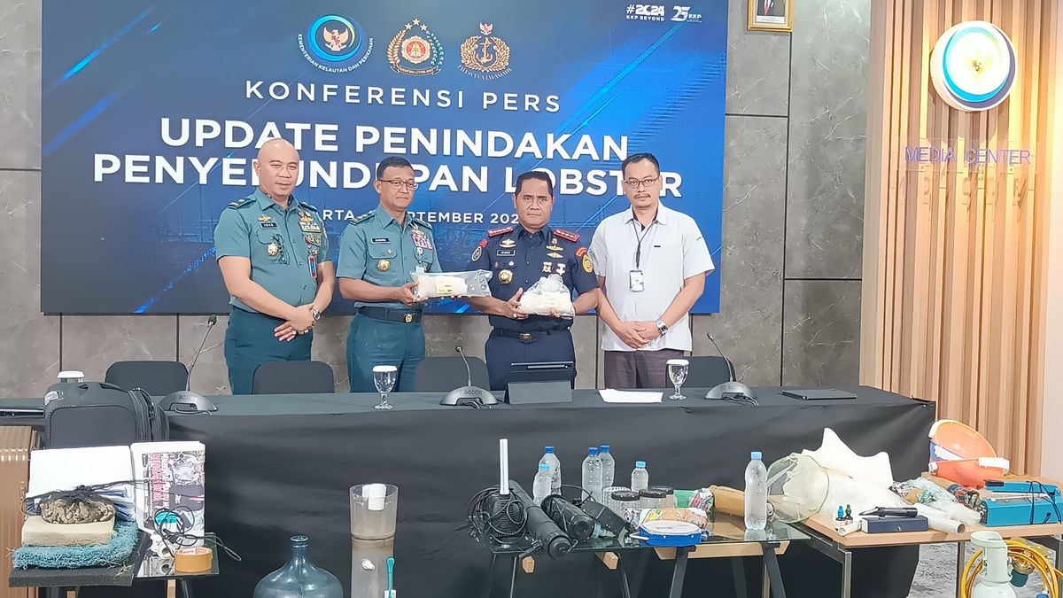 KKP Raids BBL Smuggling Warehouse In Parung Panjang, State Losses Reaches IDR 7.4 Billion