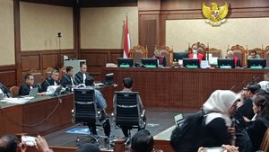 Staf Hasto Soal Perintah Tenggelamkan: Bukan Handphone Tapi Pakaian Usai 'Larung'