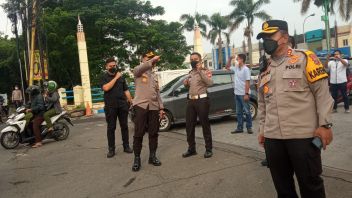 Jaga Keamanan Salat Ied dan Aktivitas Pemudik, Personel Polres Metro Tangerang Lakukan Penjagaan di Sejumlah Lokasi Strategis