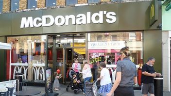 First Time In 14 Years, McDonald's Raises The Price Of Its Cheeseburger In The UK Due To Soaring Inflation