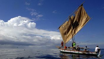 BMKG可能产生高达4米的高浪，要求渔民和渡轮在通过萨武海时保持警惕，NTT