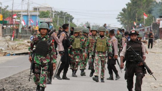 Aparat Gabungan Telusuri Hutan Papua Cari Pilot Susi Air