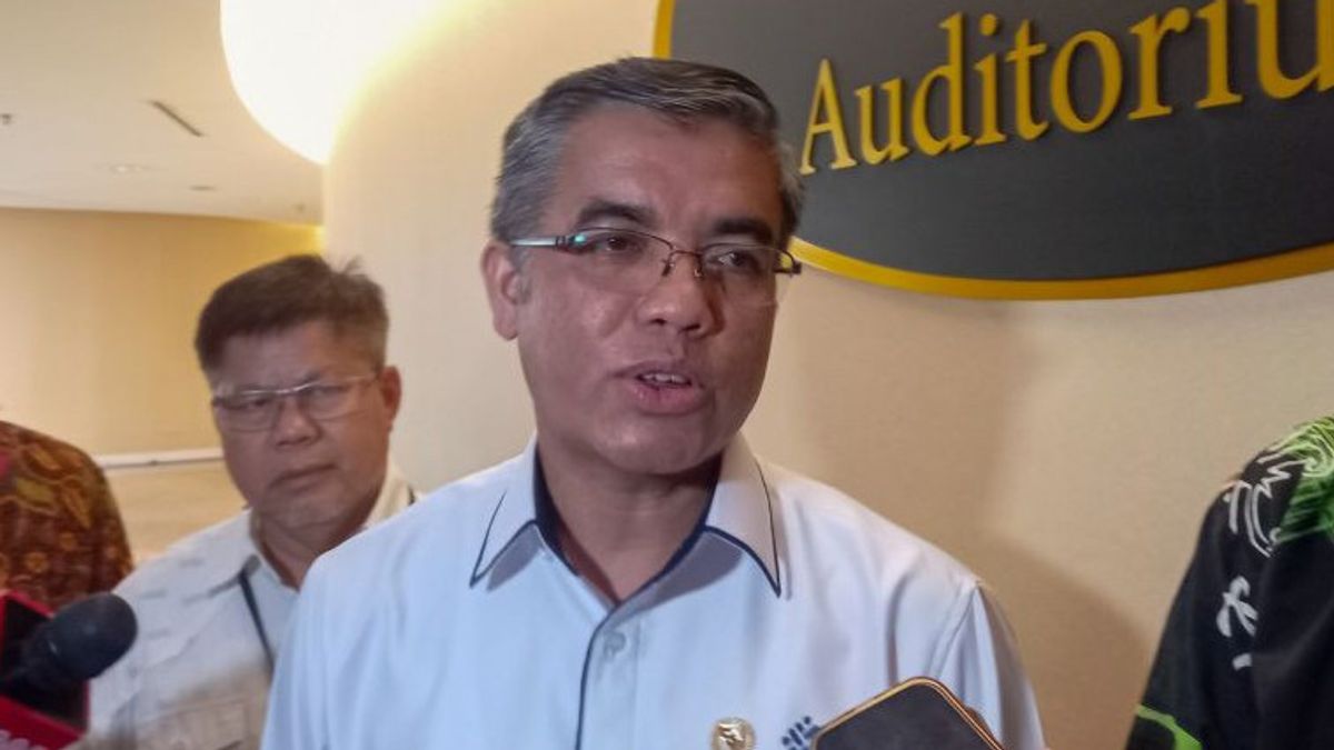 Menaker Targetkan Pengumuman Aturan soal UMP 2025 Dilakukan Besok