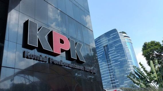 KPKは、中央マンベラモ摂政リッキー・ハム・パガワクの事件から2,100億ルピアを押収