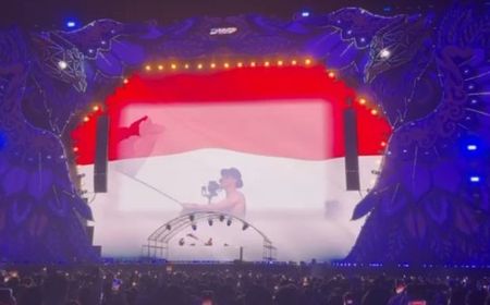 Tampil di DWP24, Timmy Trumpet Kibarkan Bendera Indonesia Sambil Putar Lagu Bernadya