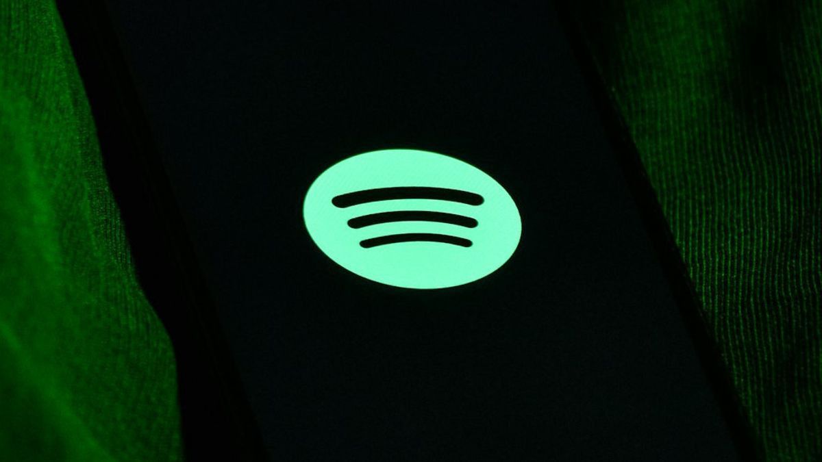 Here's How to Instantly Create a Spotify Play List via ChatGPT