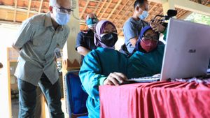 Gara-gara Input di Aplikasi Pcare dan Smile, Ganjar Pranowo Sebut Data Vaksinasi di Grobogan Kacau
