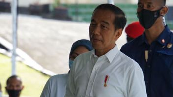 Genjot Pertumbuhan Ekonomi, Presiden Jokowi Bagikan Subsidi Gaji ke 3.928 Pekerja Peserta BPJAMSOSTEK di Ternate