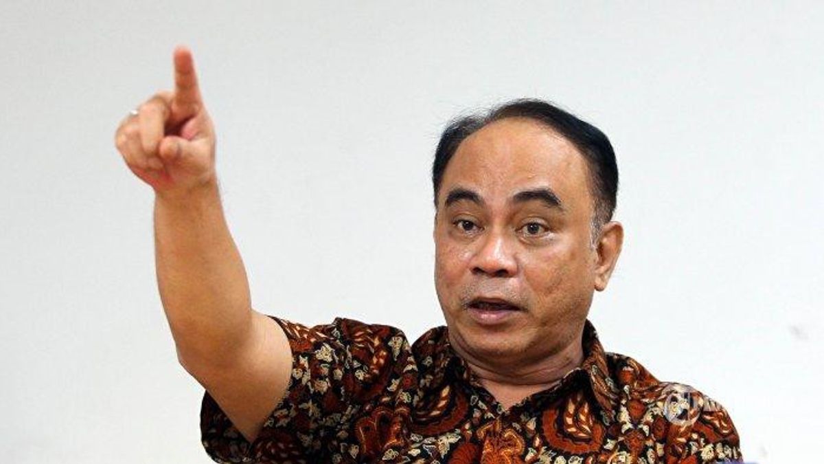 أكد وزير الاتصالات والمعلوماتية أن الحكومة تواصل دفع ستارلينك لفتح مكاتب في إندونيسيا
