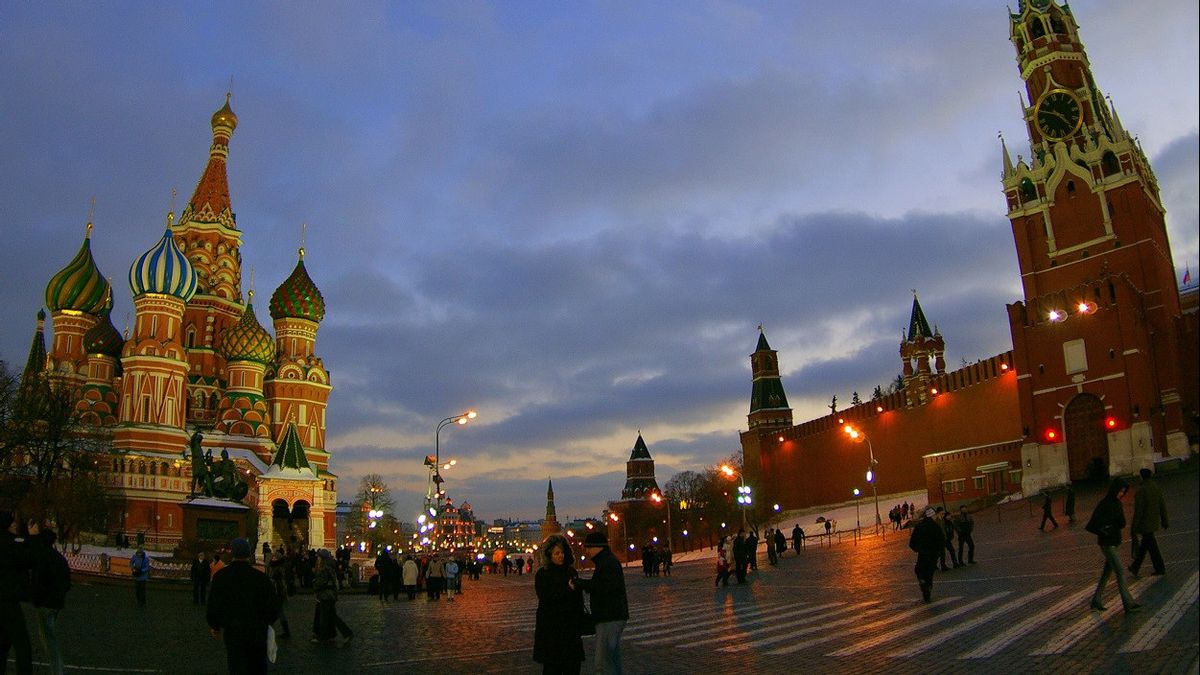 De Longues Vacances En Raison De COVID-19, Les Travailleurs De Moscou Sont Toujours Payés