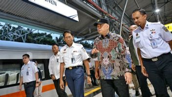 運輸大臣がパサール・セネン駅の帰郷の流れの準備状況を確認する