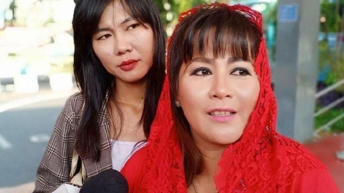 Politikus PDIP Dewi Tanjung Komentari Penyakit Ustaz Maaher, Warganet Ingatkan untuk Tidak Membesarkan Kasus
