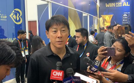 Di Tengah Kesibukan Urus Timnas Indonesia, Shin Tae-yong Saksikan Laga Kanada Vs Latvia di FIBA World Cup 2023