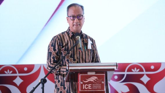 Kinerja Industri Manufaktur RI Stagnan, Menperin Agus Ungkap Penyebabnya