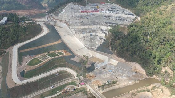 هوتاما كاريا أكملت بناء سد أميرورو ، والآن دخلت مرحلة الشحن الأولية