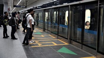 PSBB Jabodetabek, Pemprov Kembali Perpanjang Waktu <i>Headway</i> MRT dan LRT