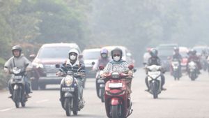 Kemenhut Intensifkan Pemadaman Karhutla di Kalbar