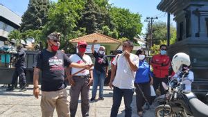 Dihadang Massa, Gatot Nurmantyo-Din Syamsuddin Gagal Ikuti Acara KAMI di Surabaya