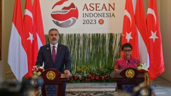 インドネシアとトルコが二国間協力を強化する機会について議論