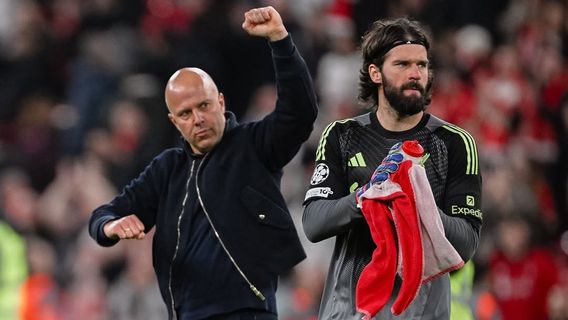Arne Slot Praises Supporter Support for Liverpool's Performance against Galatasaray