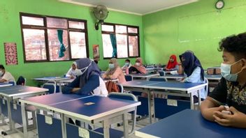 Qu’il S’agisse De Bonnes Nouvelles Ou De Mauvaises Nouvelles, Le Gouvernement Bekasi Retarde L’éducation En Face-à-face Dans 80 écoles