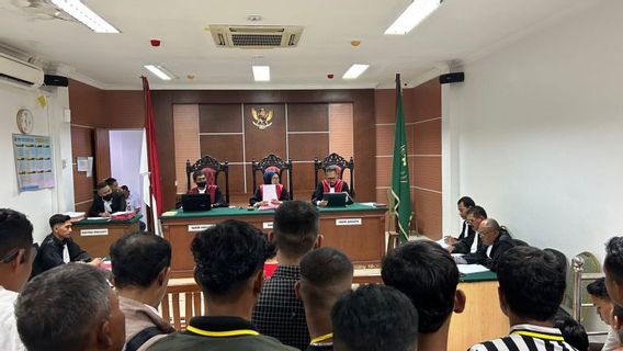 Hotman Paris on ABK Pembawa 2 Ton Sabu: How Can He Be Charged With Death Penalty Without Evidence?
