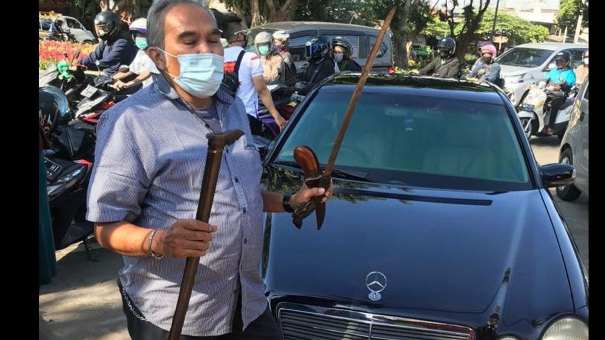 Lawyer Rizieq Shihab's Confession Brings Sharp Weapons: Heirloom Objects Of Supernatural Power