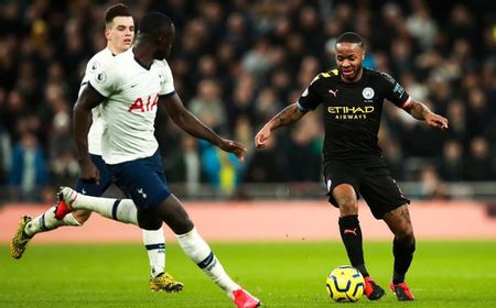 Tertinggal Jauh dari Liverpool, City Juga Terancam Kehilangan Raheem Sterling