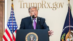 Trump: AS Hancurkan 10 Kapal Ranjau Iran