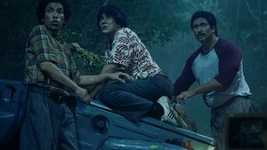 Tampilan Perdana Desta Jadi Dono untuk Film <i>Warkop DKI Reborn</i>