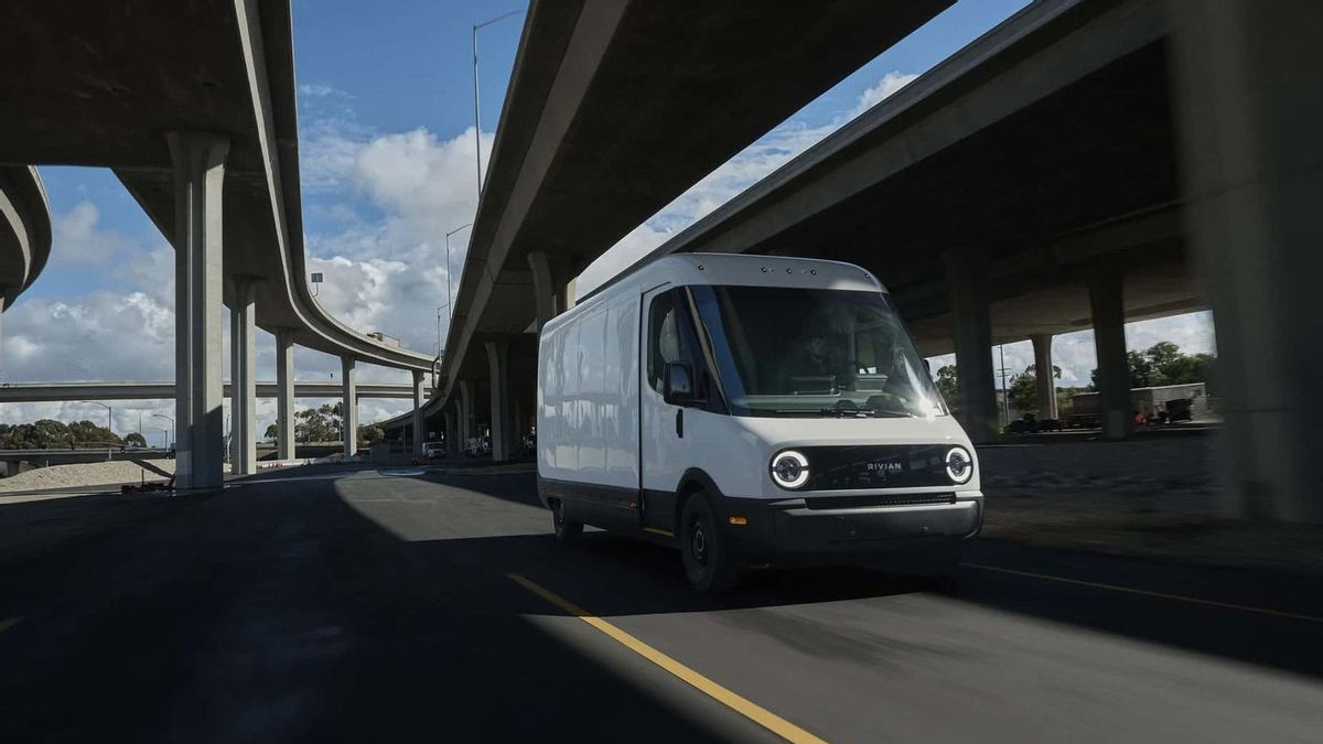 Rivian Tarik 34 Ribu Van Listrik karena Masalah Pretensioner Sabuk Pengaman
