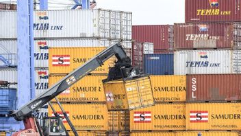 Appelé la cause des nombreux conteneurs empilés dans le port, c’est la réponse du porte-parole du ministère de Perin