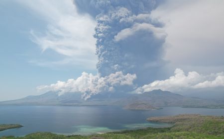 Dampak Erupsi Gunung Lewotobi Laki-laki, Kemenhub Siapkan Alternatif Angkutan Laut di Flores