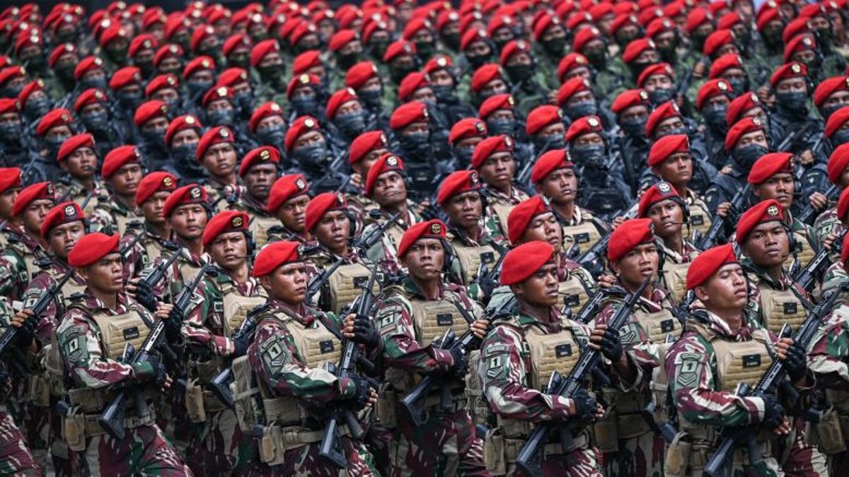 الذكرى السنوية ال 80 ، اللجنة الأولى لمجلس النواب نأمل أن يتمسك الجنود بمبدأ "الشعب TNI"