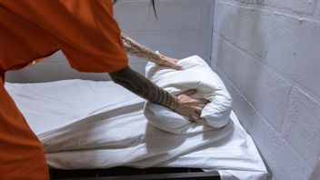 Iranian Women's Prison Heats Up, British Prisoners In Espionage Case Moved