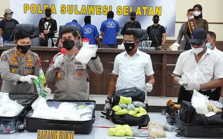 Kapolda Sulsel Ungkap Modus Pengiriman 75 Kg Sabu Jalur Ekspedisi