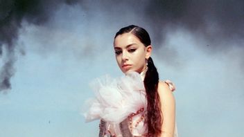 Charli XCX's Curhatan On Sexism In The Music Industry