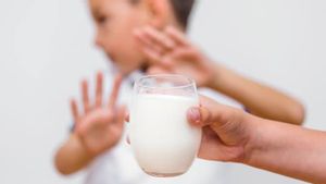 Comprendre la différence entre les allergies au lait et l’intolérance au lactose