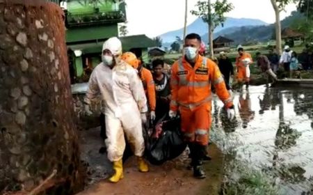 Sedang Bercocok Tanam, Petani di Sumedang Tewas Akibat Banjir Bandang