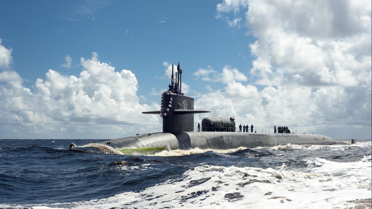 After USS Georgia, US Sends Missile Submarine to Middle East