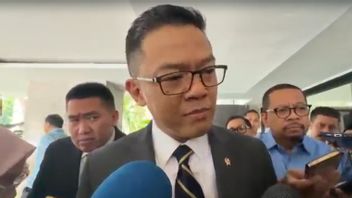 세계가 더 불확실해지고 있다고 외교부 수기노 장관은 말했다. 인도네시아는 방어력을 강화해야 한다.