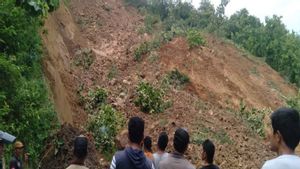 Longsor 100 Meter di Gunungkidul, Akses ke 5 Padukuhan Tersendat