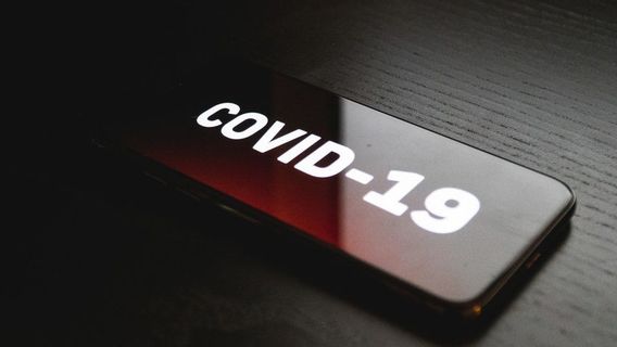 COVID-19 案例创下家庭集群捐赠的新纪录