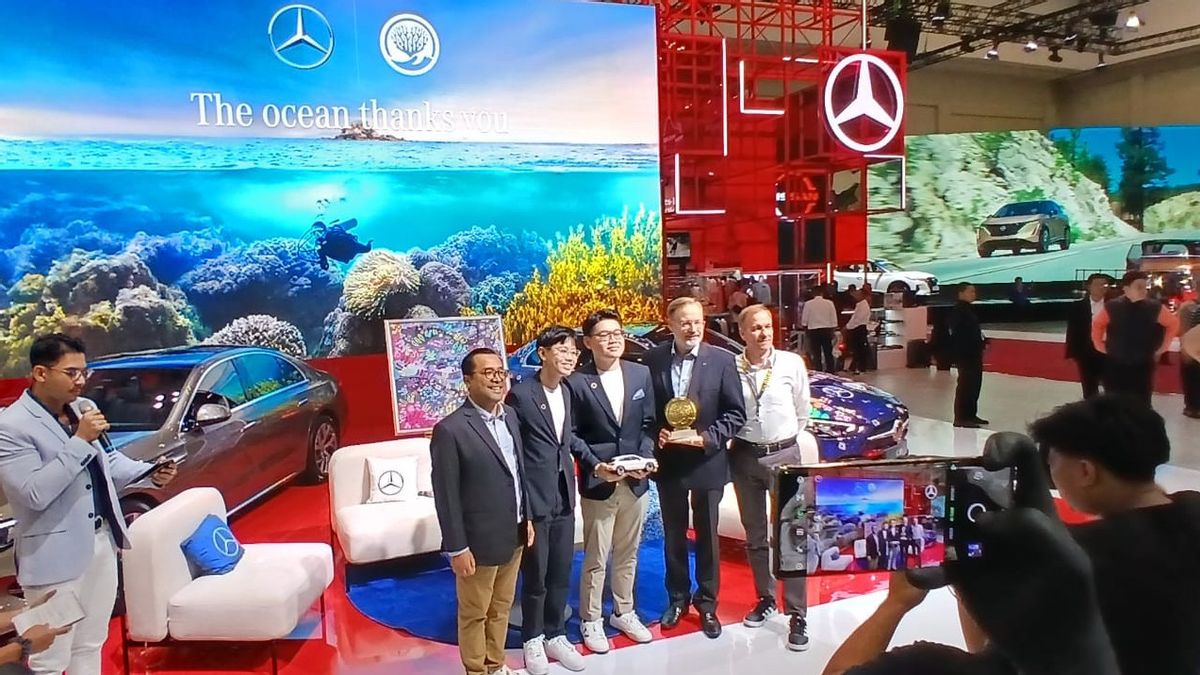 Collaboration entre Mercedes-Benz et Reeformers pour le programme «1 voiture pour 100 coraux » au GIIAS 2024