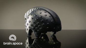 Brain.Space 宇宙で特別なヘルメットで人間の脳の活動をテストします