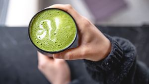 6 Kelompok Orang yang Sebaiknya Membatasi Konsumsi Matcha