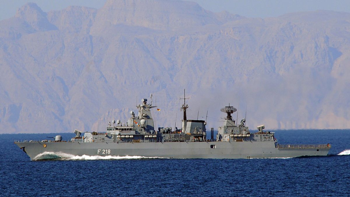 Parlemen Iran akan Terapkan Aturan Navigasi Baru di Selat Hormuz, Kenakan Biaya Transit