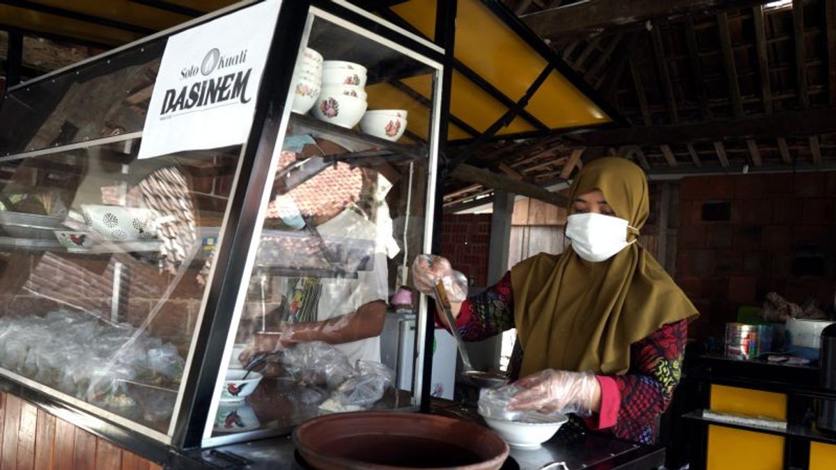 Mayor Haryadi Encourages Lurah In Yogyakarta To Actively Blusukan, Monitor And Update Isoman Residents' Data