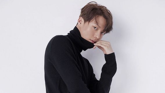 After The Deputy, Jang Ki Yong Extends His Contract With YG